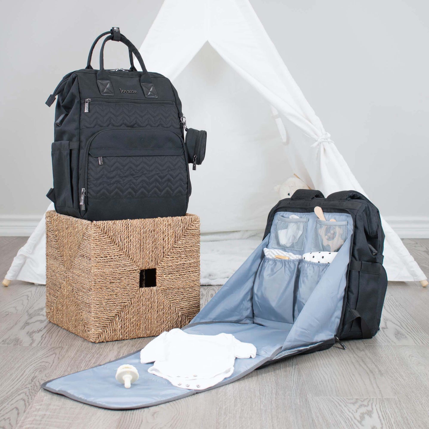 Black Diaper Bag JOURNEY - Lovatte Shop